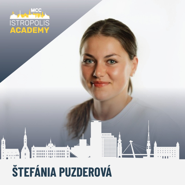 Štefánia Puzderová